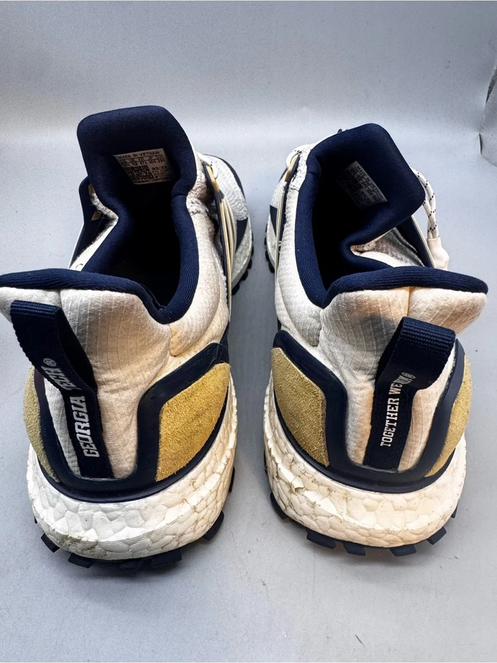 Adidas UltraBoost Georgia Tech Team Issued Shoes Blue White Gold Mens Size 12.5
